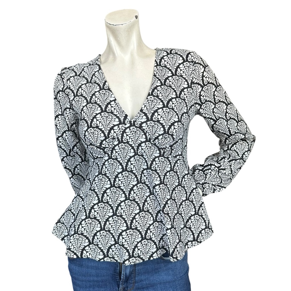 Boden Black & White Floral Print Deep V Babydoll Long Sleeve Cotton Peplum Top 2